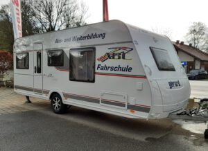 Wohnanhänger für Spezialausbildung